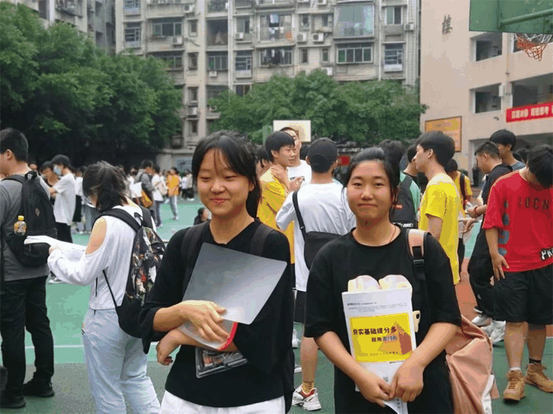 2021年萬州普通高中錄取分?jǐn)?shù)線出爐！看看你家孩子讀哪所學(xué)校？