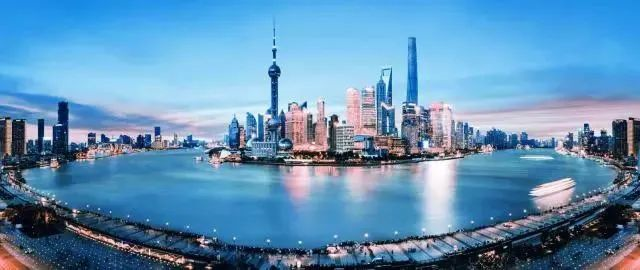 鋼筋價格現(xiàn)在6800元／噸，比3月底貴2800元／噸！沙子水泥人工都在漲，你還在等房降價？別賭今年的房價！買房無技巧，全