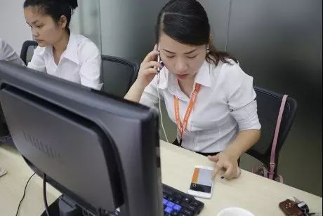 房產(chǎn)中介真的不只是帶看幾次房子就收幾萬塊中介費，我們做的是服務！