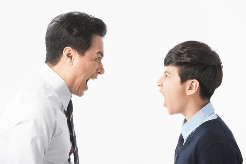 家長過度滿足孩子的需求，極容易導(dǎo)致青春期叛逆，適當(dāng)拒絕有方法