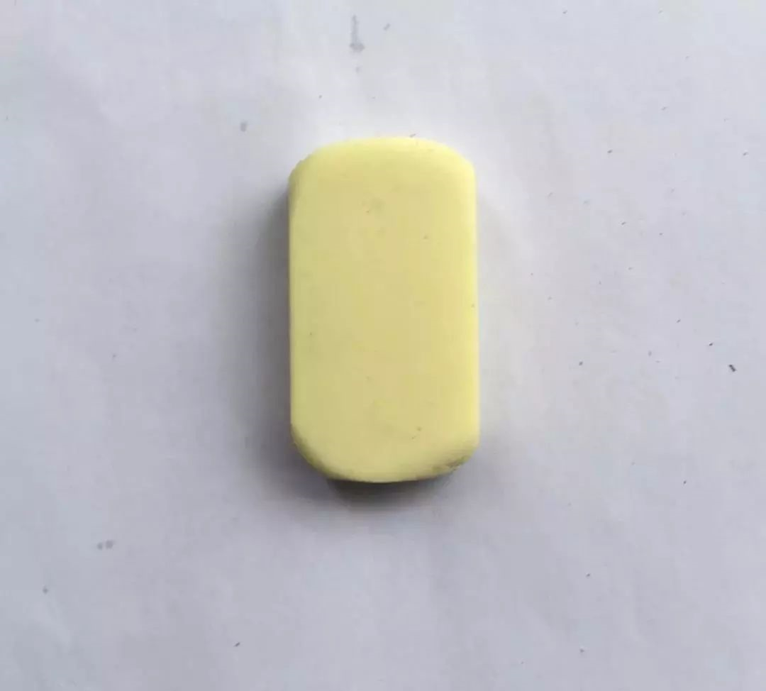 想知道孩子在校表現(xiàn)怎么樣？不用問老師，翻翻作業(yè)本就知道啦