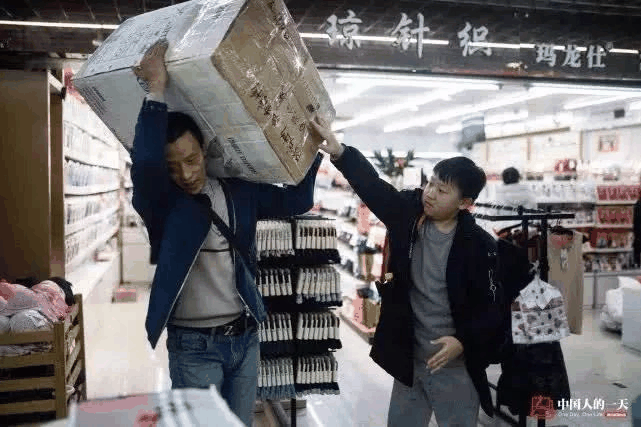 班主任坦言：學霸非天生，班級前10的孩子，90%都來自這4種家庭！