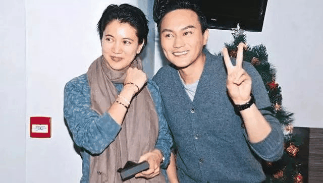 養(yǎng)房東不如養(yǎng)套房！結(jié)婚16年一直不買房的張智霖袁詠儀，用親身經(jīng)歷告訴你買房要趁早！