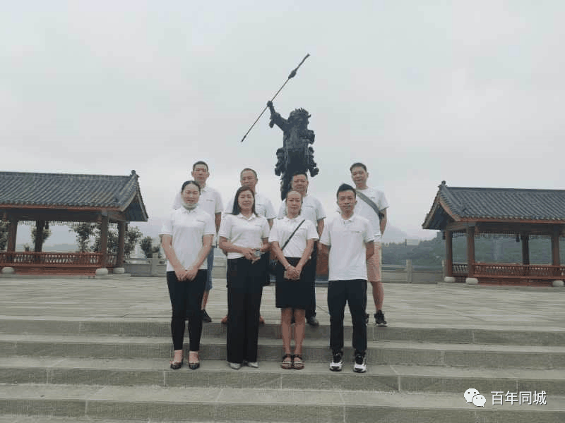 大動(dòng)作！以萬(wàn)州為根據(jù)地，走向大重慶、走向全國(guó)，圍觀這家培訓(xùn)機(jī)構(gòu)一體化的崛起之路！