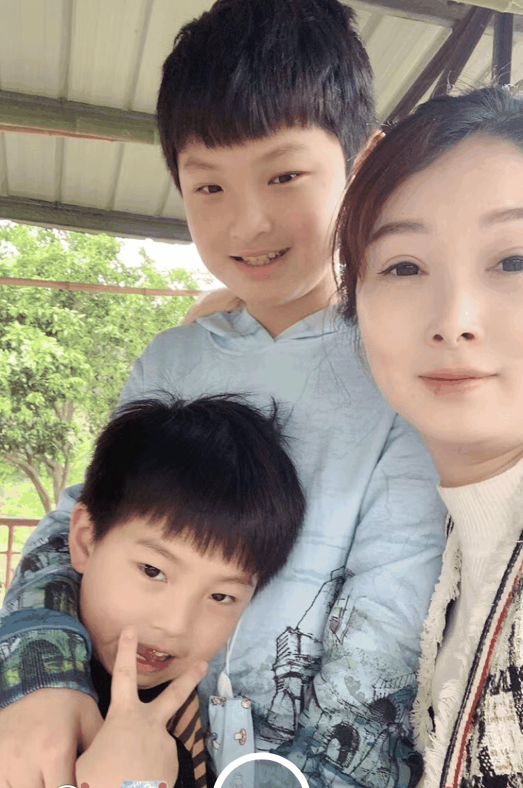秀出自信，展現(xiàn)自我！