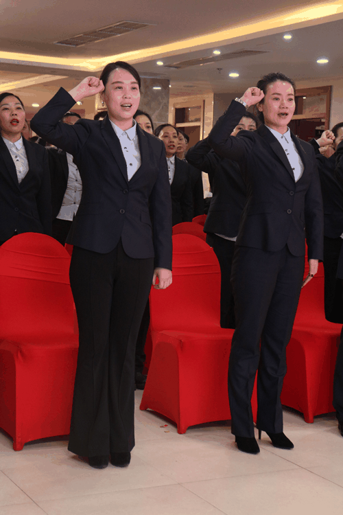 學(xué)習(xí)業(yè)務(wù)技能，再上新臺階！
